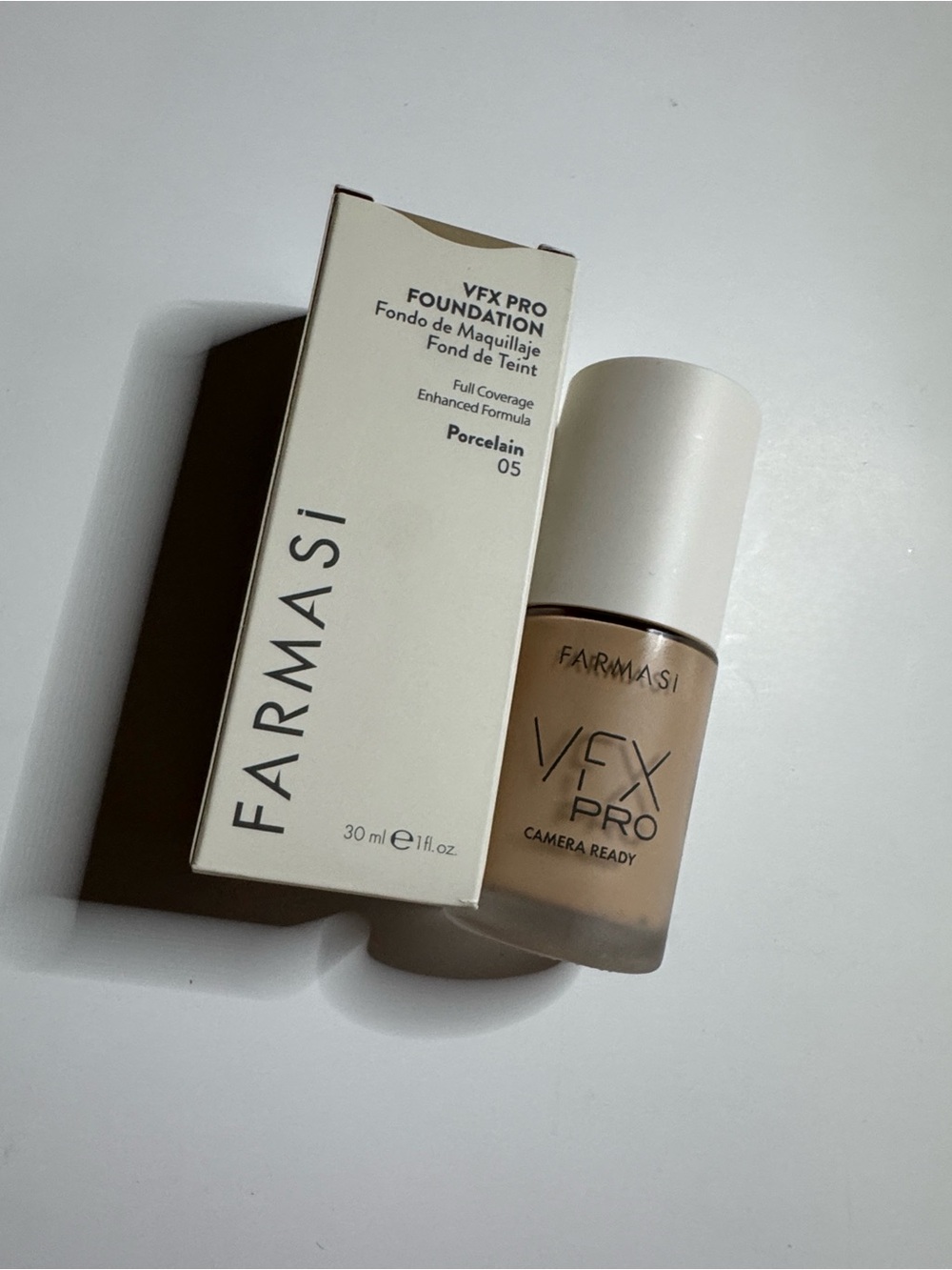 🆕 Farmasi VFX Pro foundation (porcelain)